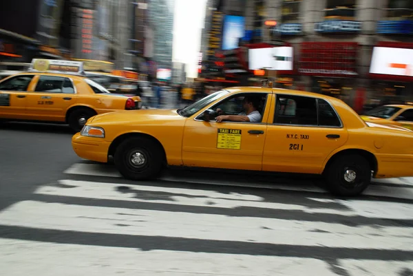 Coche Taxi Calle —  Fotos de Stock