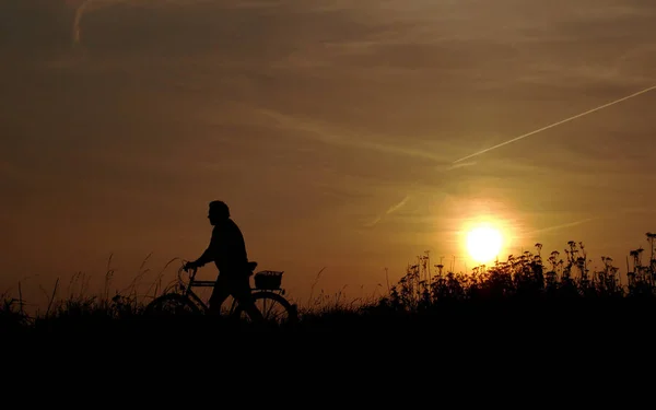 Schöner Blick Auf Den Warmen Abend — Stockfoto