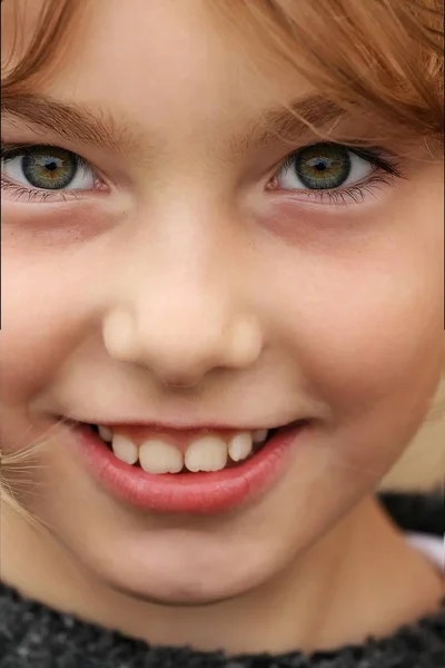 Retrato Infantil Bonito Conceito Infância Feliz — Fotografia de Stock