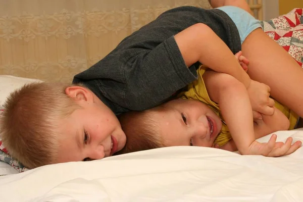 Vista Panorámica Del Niño Pequeño Lindo —  Fotos de Stock