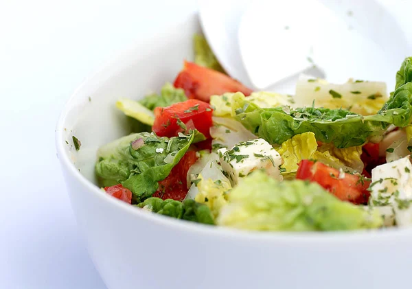 Salada Fresca Com Mussarela Tomate Manjericão — Fotografia de Stock