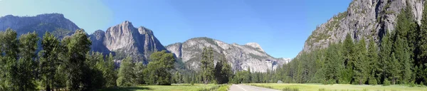 Parque Nacional Yosemite Glaciar Point —  Fotos de Stock