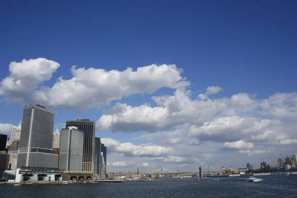 Vista Panorâmica Majestosa Cidade Urbana — Fotografia de Stock