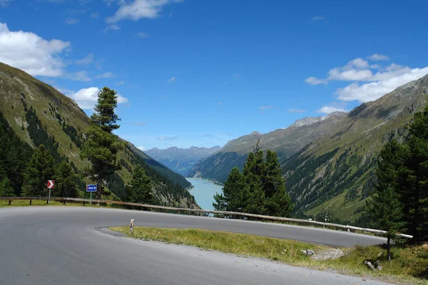 Prachtig Uitzicht Alpen Bergen Achtergrond — Stockfoto