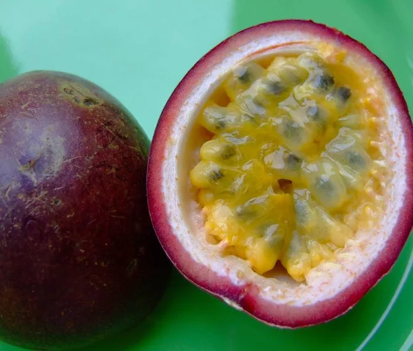 Fruta Paixão Passiflora Edulis — Fotografia de Stock