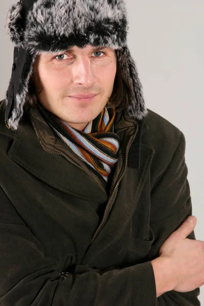 Портрет Красавца Зимней Куртке — стоковое фото