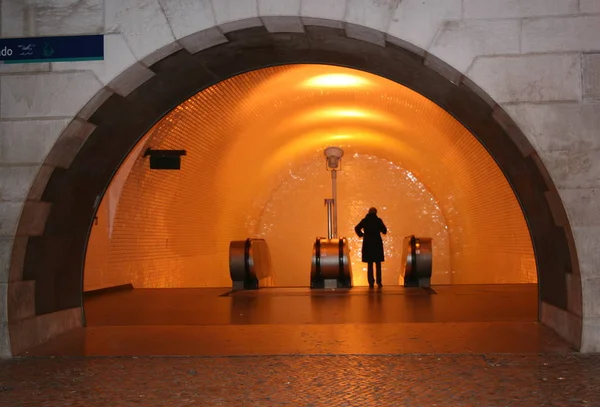 Sulla Strada Gola Della Metropolitana — Foto Stock