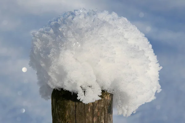 Boné Neve Pós — Fotografia de Stock