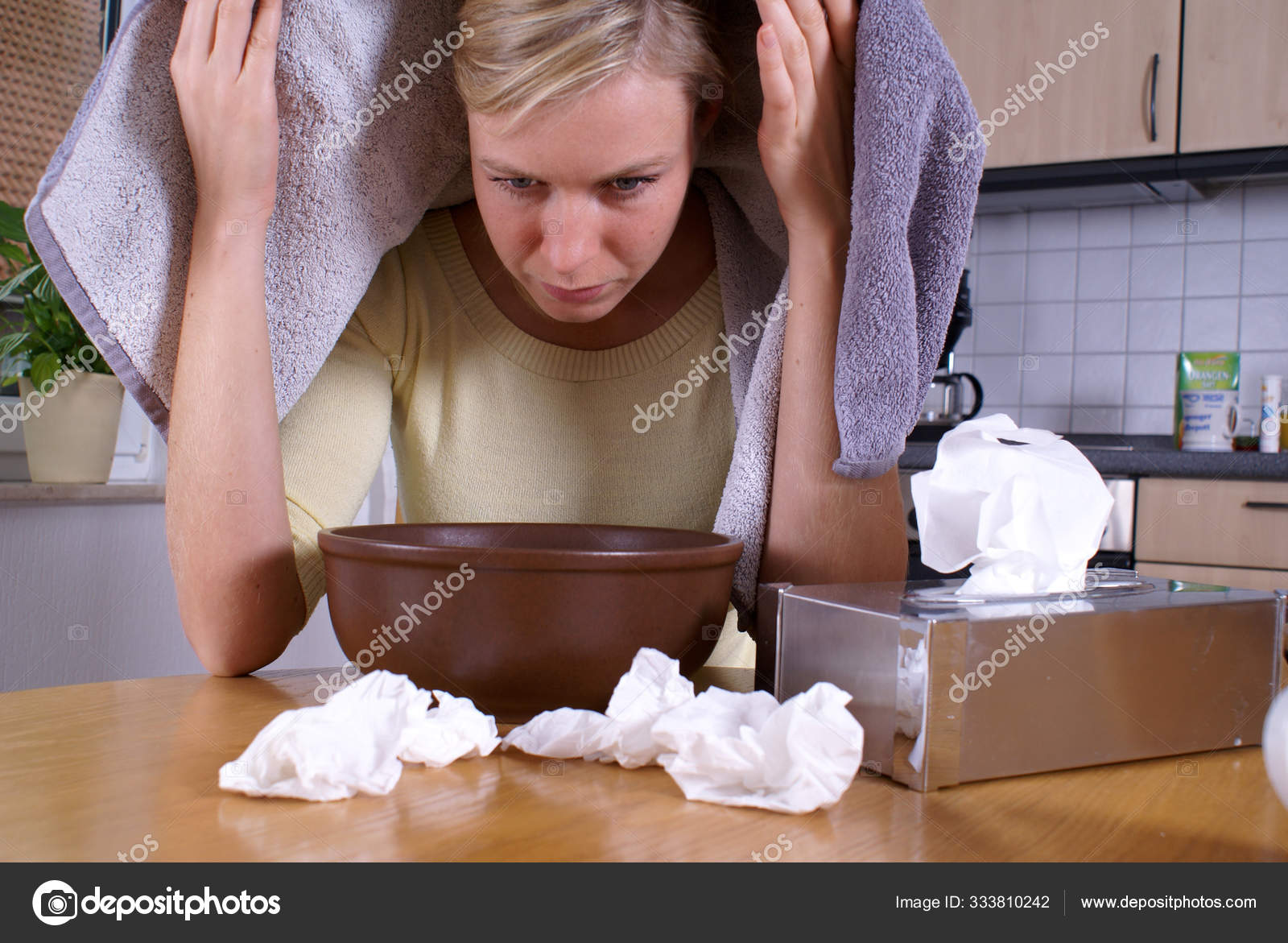 Дышать над картошкой. Ингаляция над кастрюлей. Дышать надо корттошкллй. Ингаляция над кастрюлей. Насадки ингалятора при кашле.