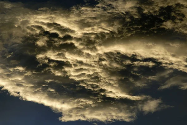 大気雲雲雲雲空 — ストック写真