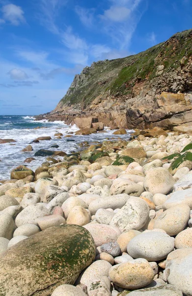 Poth Nanven Skalnatá Pláž Cornwall — Stock fotografie