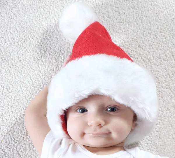 Niño Con Sombrero Santa —  Fotos de Stock