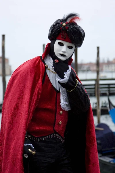 意大利威尼斯狂欢节的面具和服装 — 图库照片