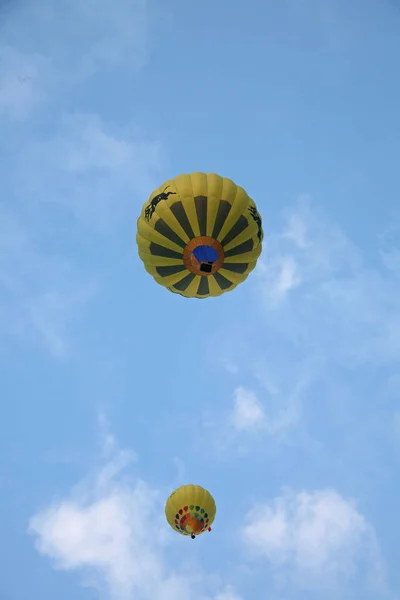 Μπαλόνια Θερμού Αέρα Που Πετούν — Φωτογραφία Αρχείου