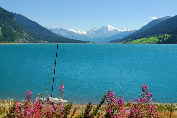 Reschensee Στο Νότιο Τιρόλο — Φωτογραφία Αρχείου