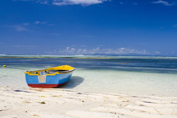 Seychelles Small Colorful Boat — Φωτογραφία Αρχείου