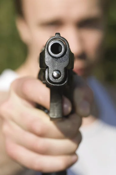 Νεαροί Άνθρωποι Πυροβολήθηκαν Εννοιολογική Εικόνα Τον Άνθρωπο — Φωτογραφία Αρχείου