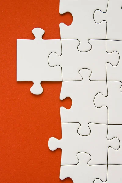 Puzzle Mit Rotem Hintergrund — Stockfoto