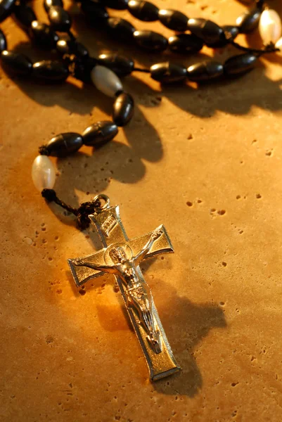 Szenische Ansicht Des Christlichen Kruzifixes — Stockfoto