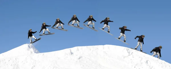 Grupp Människor Vinterbergen — Stockfoto