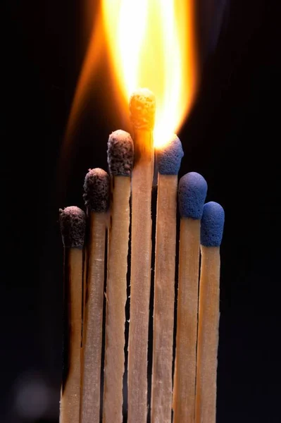Ardente Fósforos Chama Fogo — Fotografia de Stock