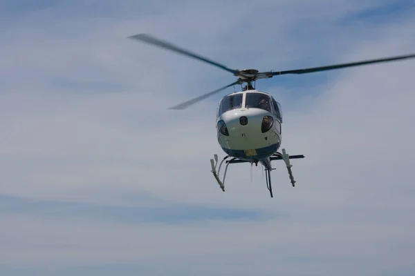 Hubschrauber Flugzeug Luftverkehr — Stockfoto