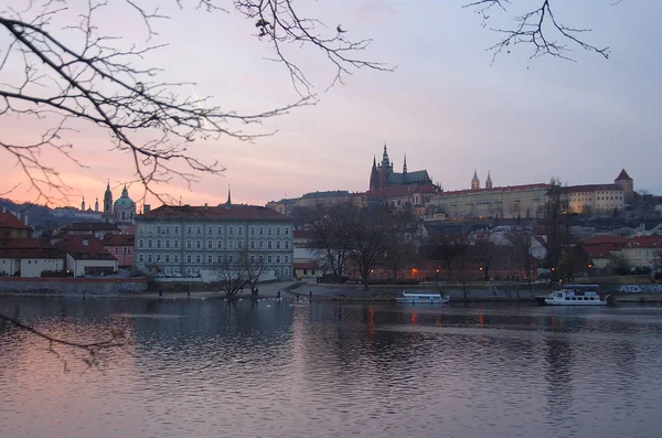 Prague Slott Hradcany Vitus Katedral Mörk — Stockfoto