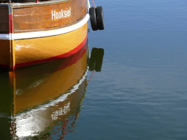 Boot Hafen Von Hakensiel Wasseroberfläche — Stockfoto