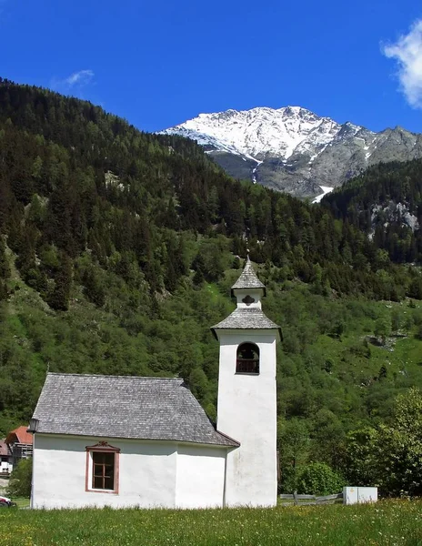 Vue Panoramique Sur Belle Chapelle — Photo