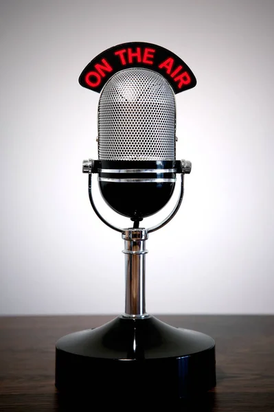 Air Microphone Upright — Stock Photo, Image