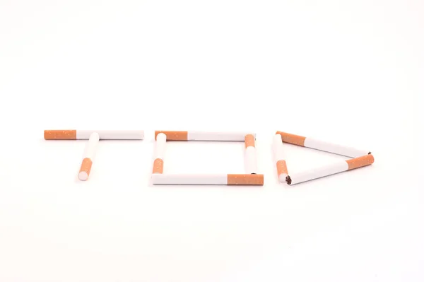 Cigarett Och Cigaretter Isolerade Vit Bakgrund — Stockfoto