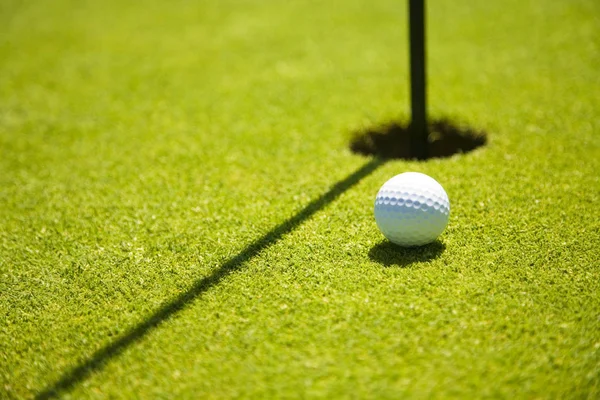 Golf Ball Mező Sport Játék — Stock Fotó