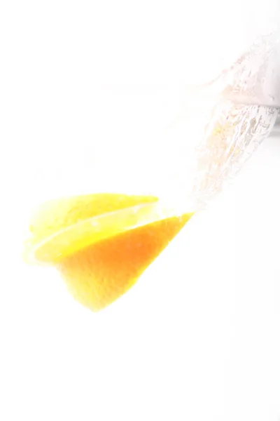 Żółty Pomarańczowy Kwiat Białym Tle — Zdjęcie stockowe