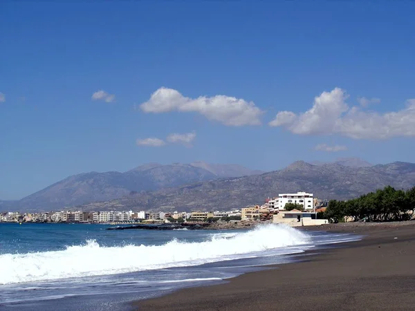 Spiaggia Orientale Con Ierapetra Panoramica — Foto Stock