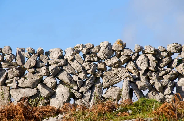 Kamienne Ściany Burren Irlandii — Zdjęcie stockowe