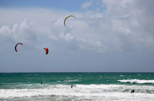 Kite Surfista Praia — Fotografia de Stock
