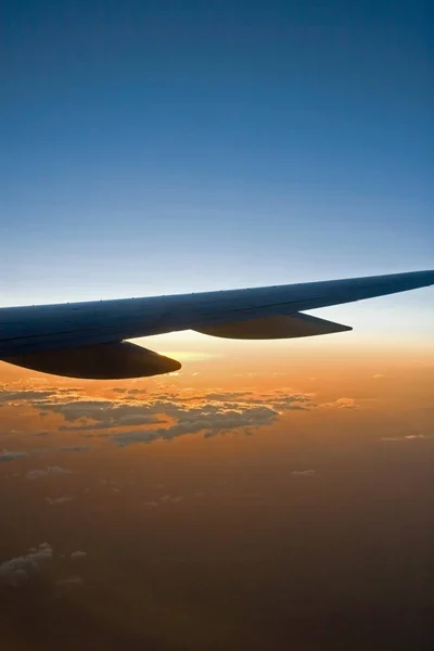 Vista Aérea Janela Avião Com Céu Nuvens — Fotografia de Stock