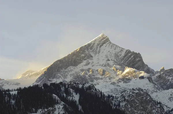 Die Alpinen Gipfel Morgen — Stockfoto