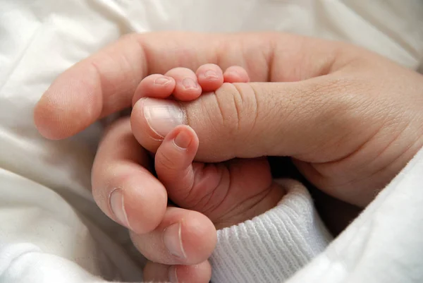 Bebé Recién Nacido Cuidado Familia —  Fotos de Stock