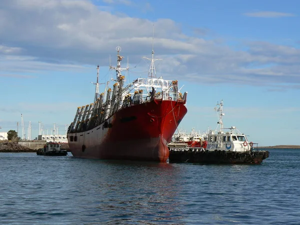 Navio Rebocado Trabalho — Fotografia de Stock