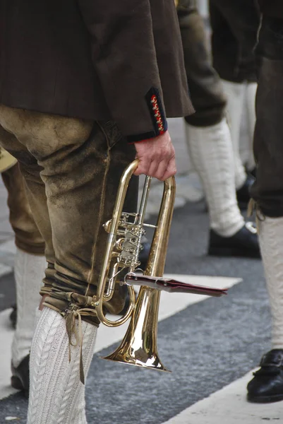 Närbild Musiker Som Spelar Saxofon — Stockfoto
