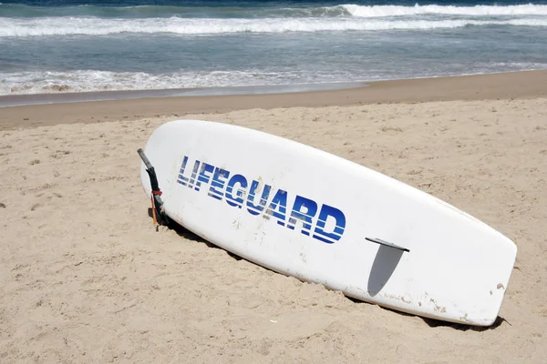 Lifeguard Surfboard Beach — Stock Photo, Image