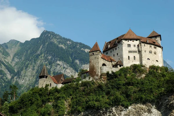 Γραφική Θέα Μεγαλοπρεπή Μεσαιωνική Αρχιτεκτονική Κάστρο — Φωτογραφία Αρχείου