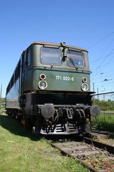 Tåget Stor Och Släpvagn — Stockfoto