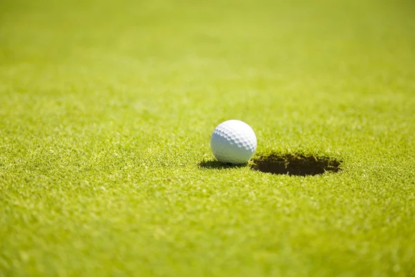 ゴルフボールゲーム スポーツコンセプト — ストック写真