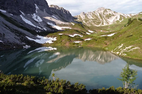 Lindo Lago Verão — Fotografia de Stock