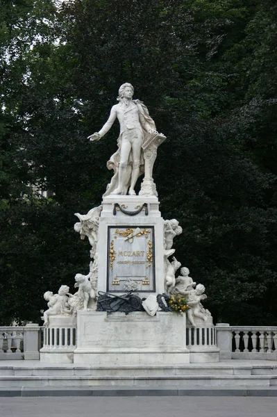 Monumento Mozart Vienna — Foto Stock