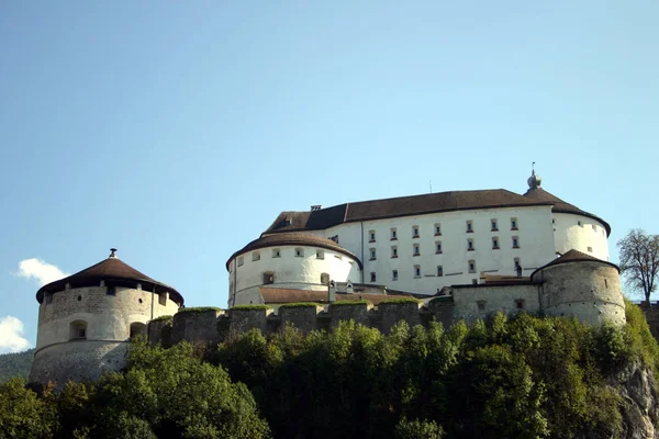 オーストリアのクフシュタイン建築要塞 — ストック写真