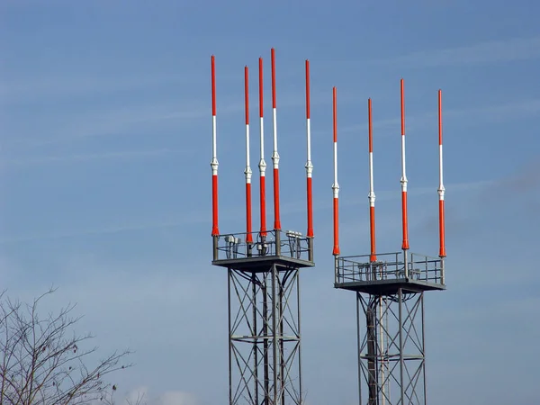 Телекоммуникационная Башня Антенной — стоковое фото