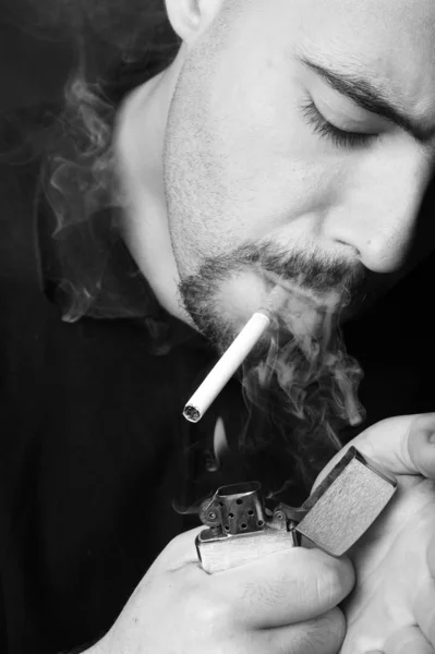 Elektronik Sigara Içen Adam — Stok fotoğraf